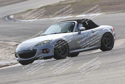 media/Oct-19-2025-Speed Ventures (Sun) [[a6e7fe67be]]/Black/Session 3 (Off Ramp)/